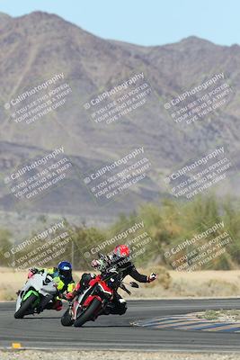 media/Oct-30-2025-Racers Edge (Thu) [[dabbdaf680]]/3-B Group/Session 5 (Turn 6)/